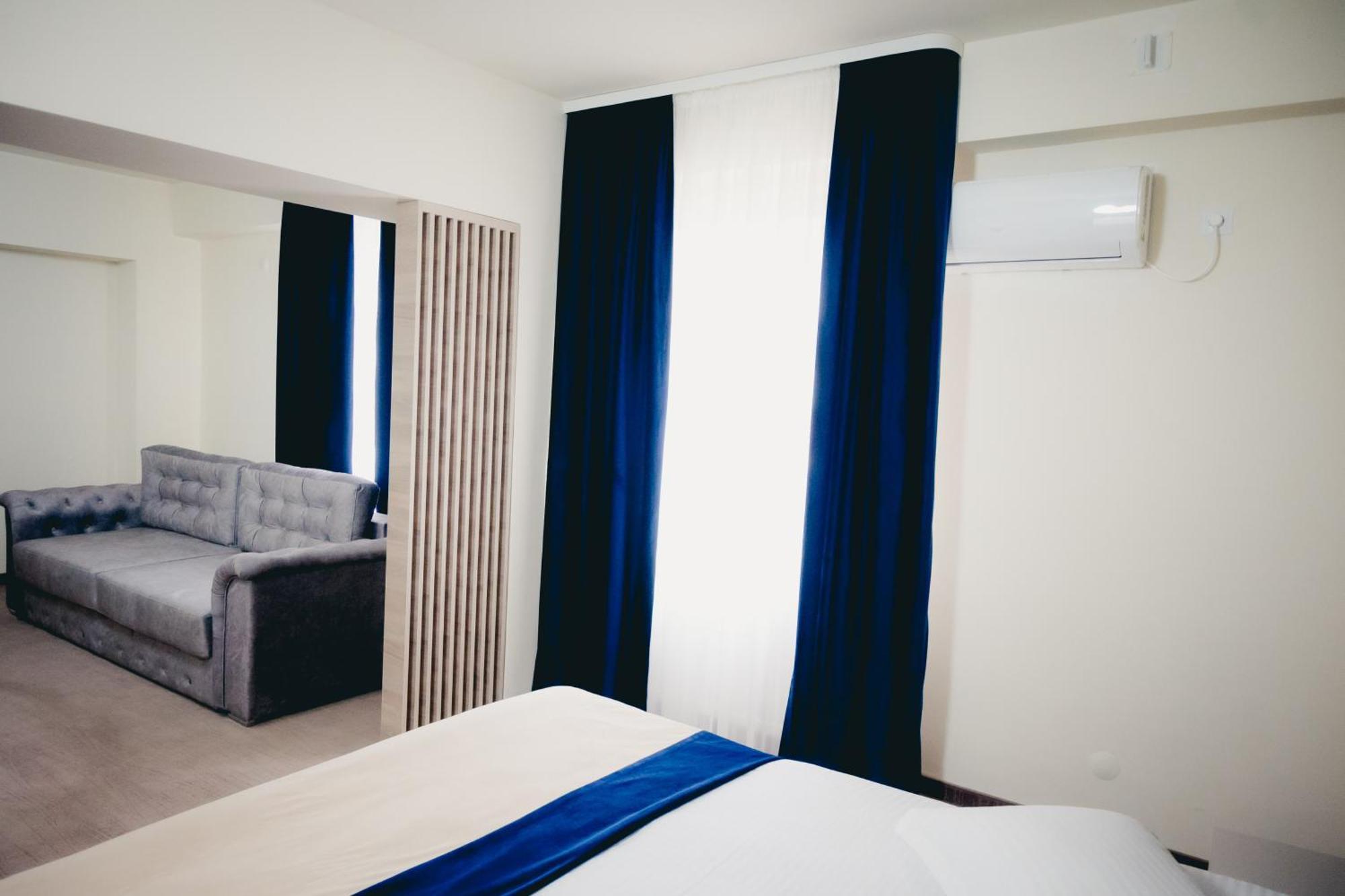 Hotel Valahia ترجوفيشت المظهر الخارجي الصورة