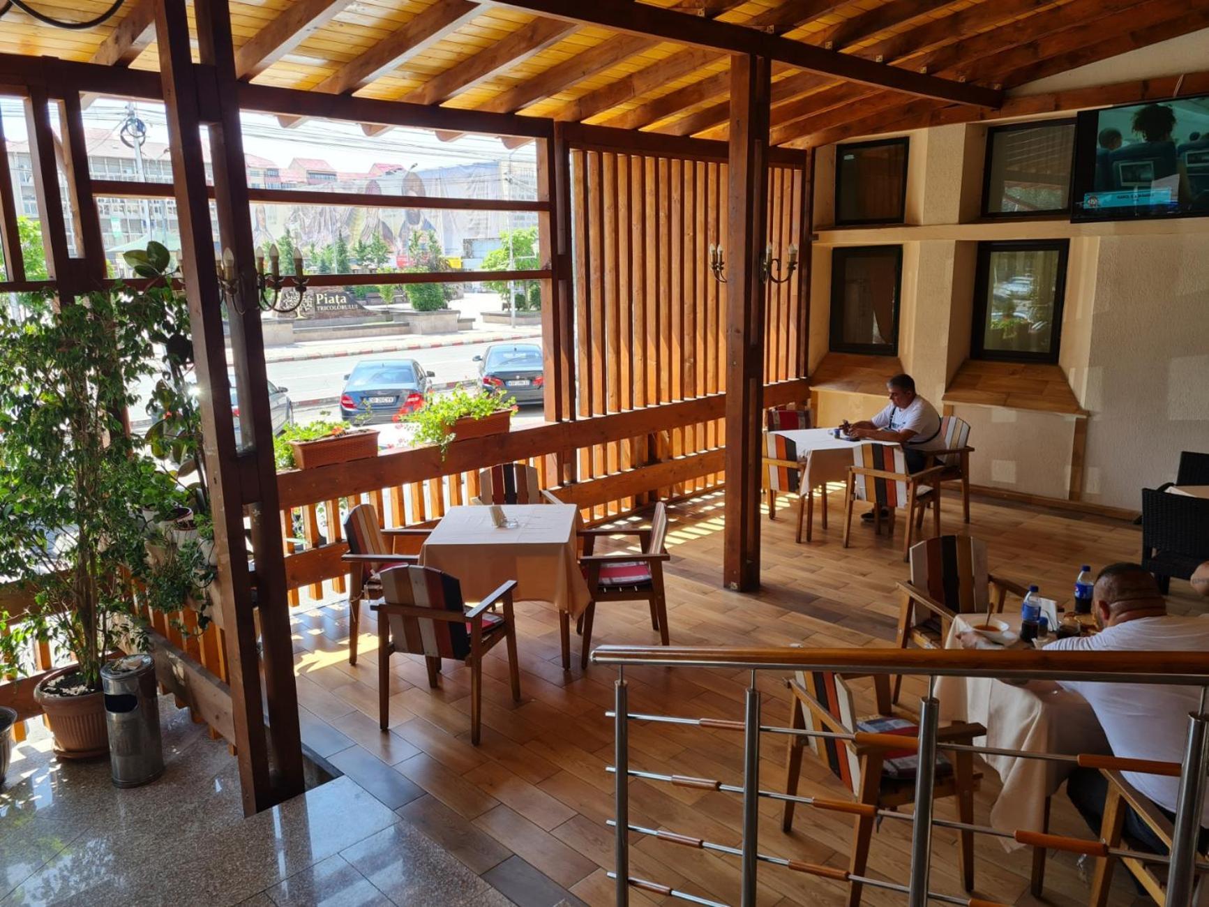 Hotel Valahia ترجوفيشت المظهر الخارجي الصورة