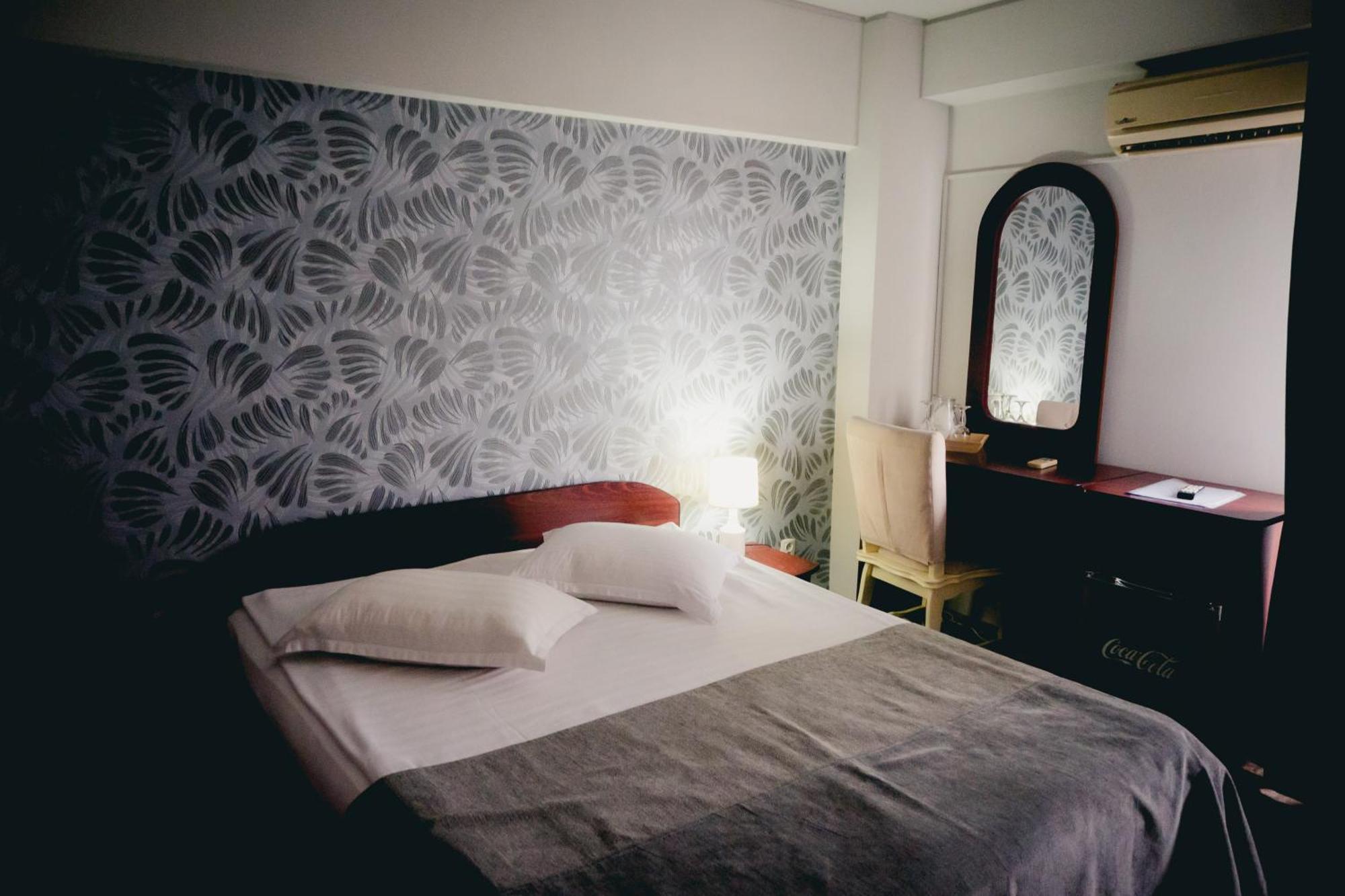 Hotel Valahia ترجوفيشت المظهر الخارجي الصورة