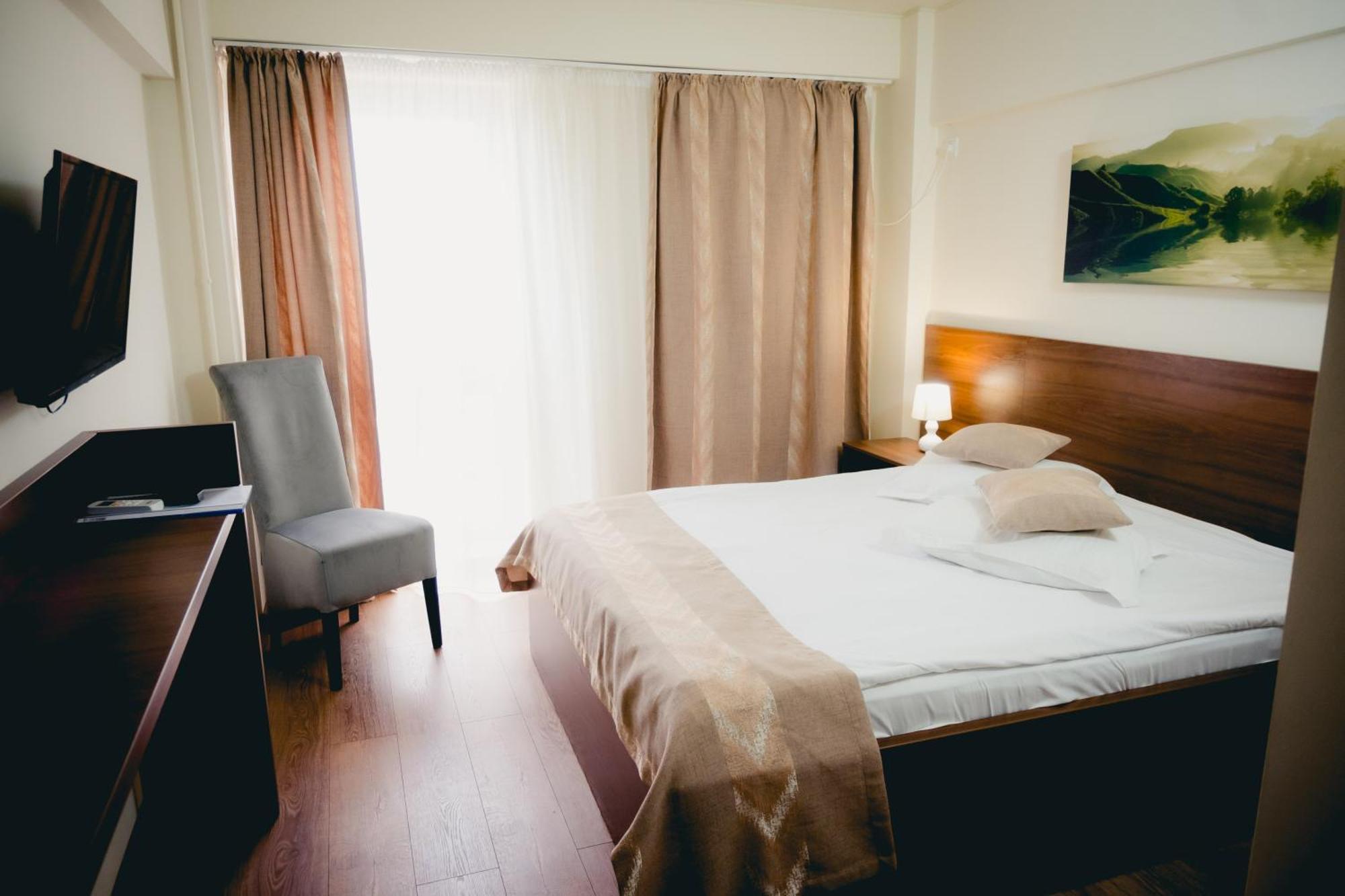 Hotel Valahia ترجوفيشت المظهر الخارجي الصورة