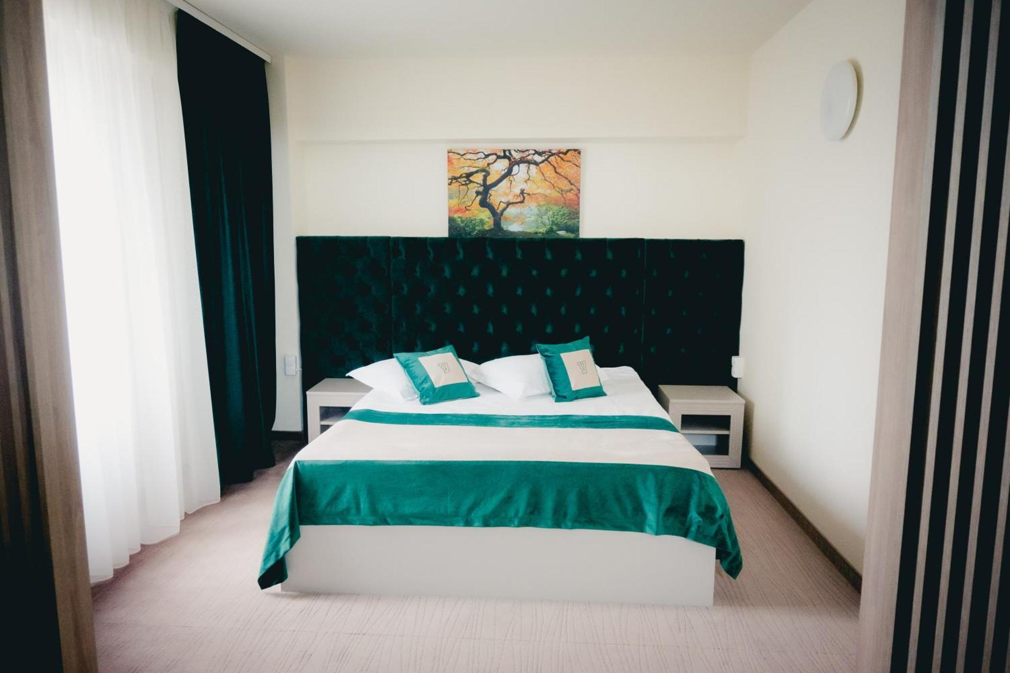 Hotel Valahia ترجوفيشت المظهر الخارجي الصورة
