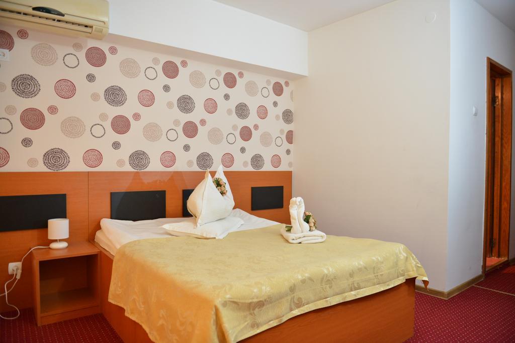 Hotel Valahia ترجوفيشت المظهر الخارجي الصورة