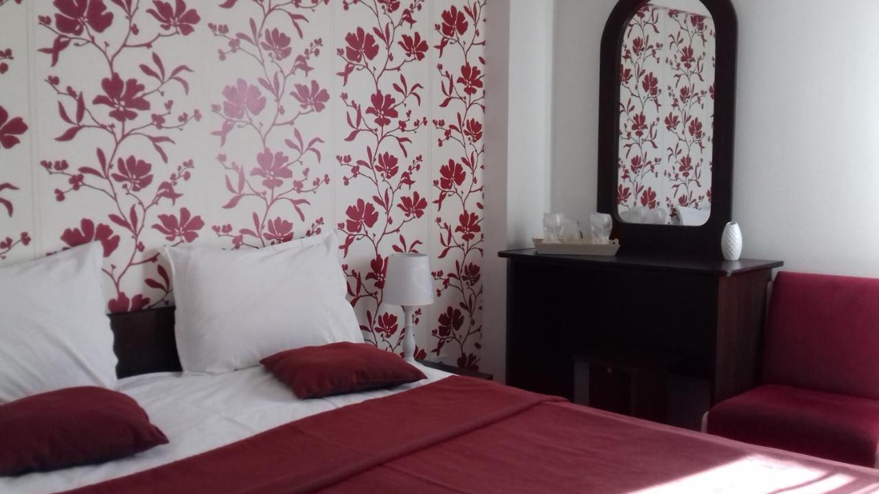 Hotel Valahia ترجوفيشت المظهر الخارجي الصورة